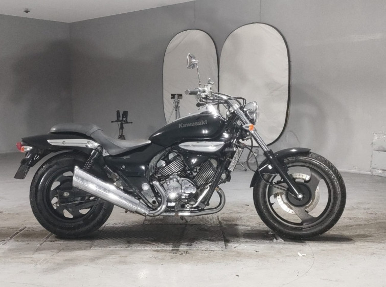 Мотоцикл Kawasaki ELIMINATOR 250V с пробегом 1375 km
