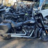Мотоцикл HD HERITAGE FLHCS1870 с пробегом 5557 km