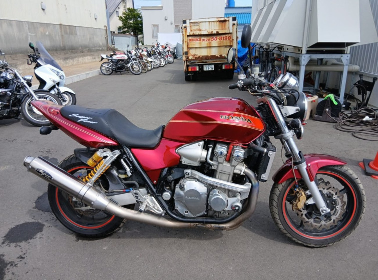 Мотоцикл Honda CB1300SF с пробегом 21067 km