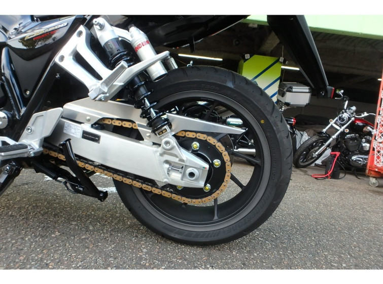 Мотоцикл Honda CB1300SFA з пробігом 178 km