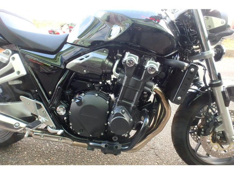 Мотоцикл Honda CB1300SFA з пробігом 178 km