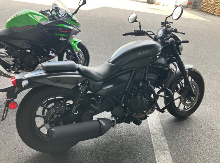 Мотоцикл Kawasaki ELIMINATOR 400SE з пробігом 6614 km