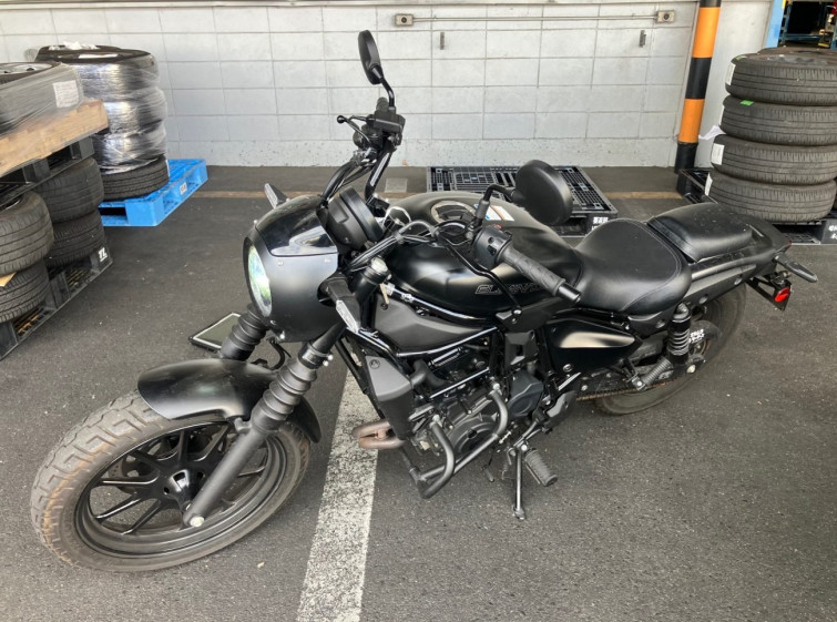 Мотоцикл Kawasaki ELIMINATOR 400SE з пробігом 6614 km
