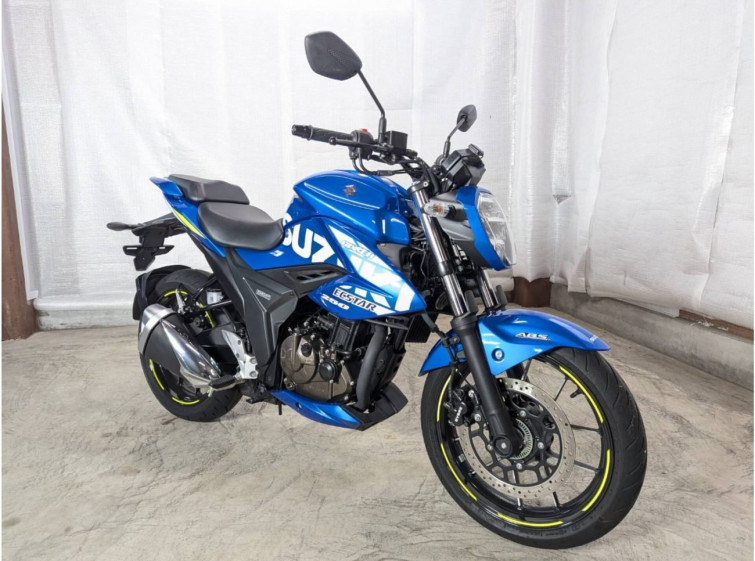 Мотоцикл Suzuki GIXXER250 з пробігом 685 km
