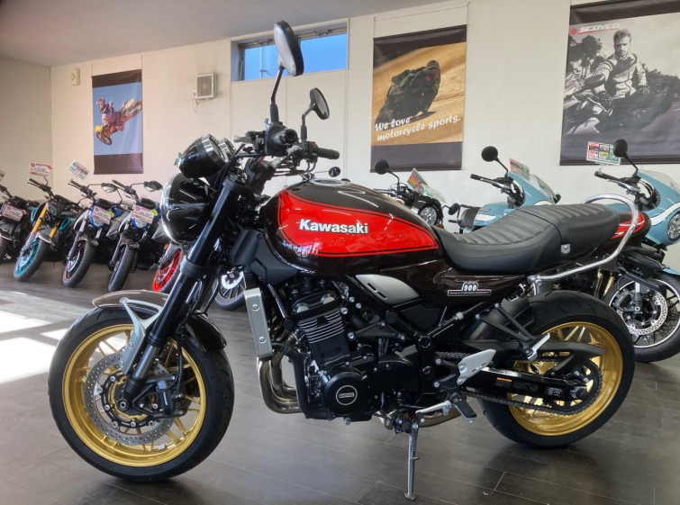 Мотоцикл Kawasaki Z900RS с пробегом 3662 km