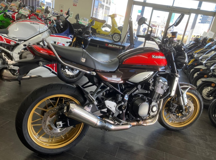 Мотоцикл Kawasaki Z900RS с пробегом 3662 km