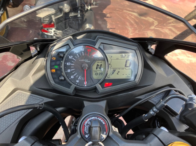 Мотоцикл Kawasaki NINJA ZX-25R с пробегом 9239 km