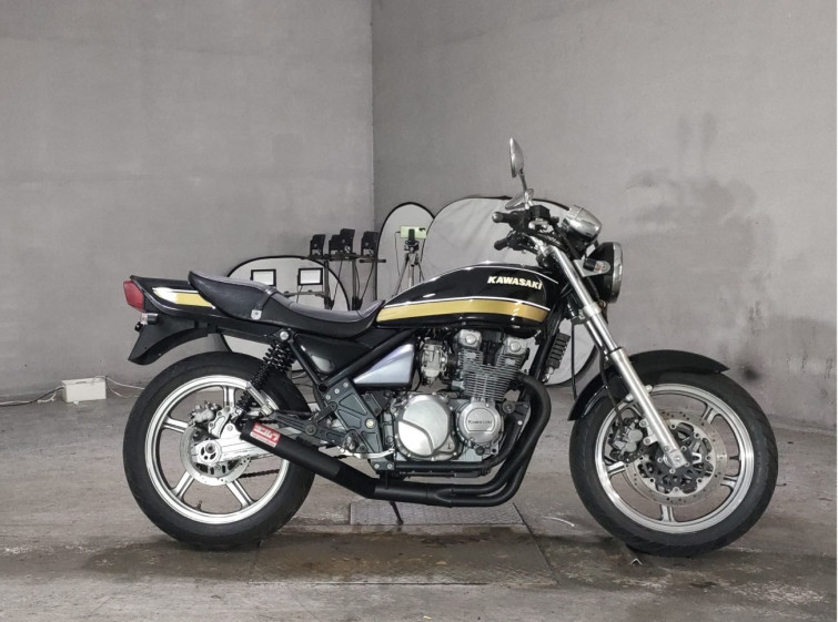 Мотоцикл Kawasaki ZEFAR 550 з пробігом 26454 km