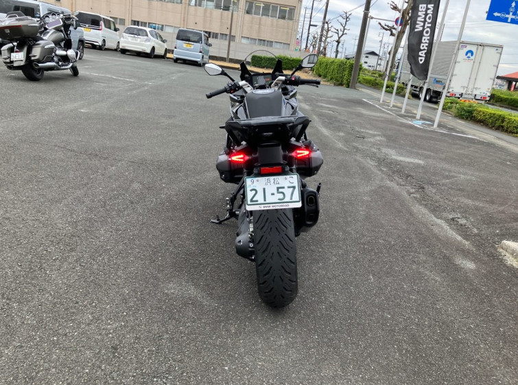 Мотоцикл BMW R1300RS с пробегом 302 km