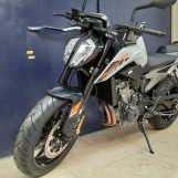 Мотоцикл KTM 790 DUKE
