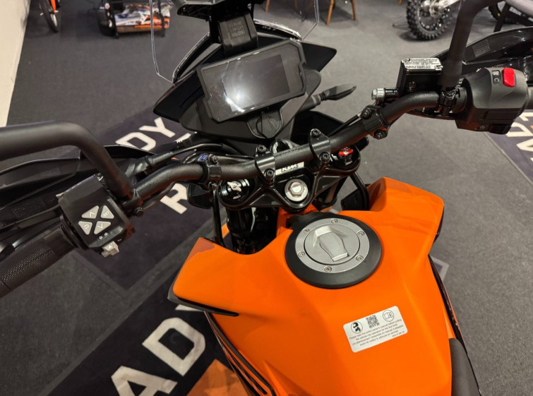 Мотоцикл KTM 390 ADVENTURE SW