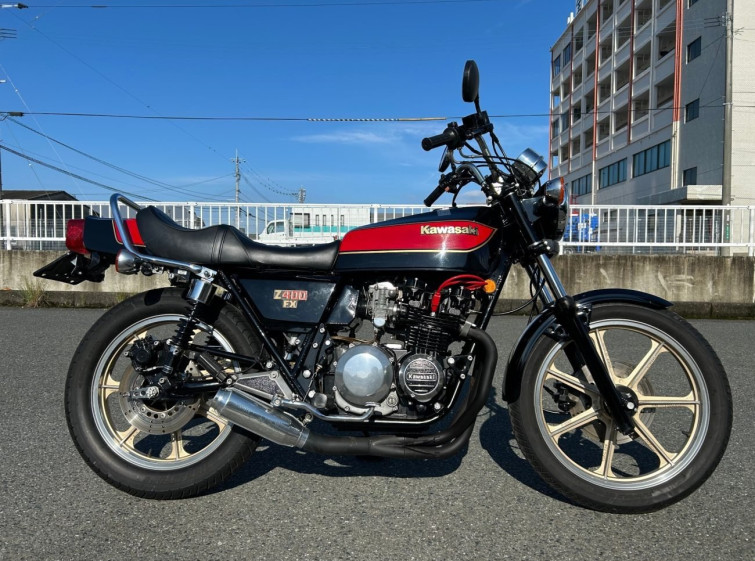 Мотоцикл Kawasaki Z400FX з пробігом 46672 km