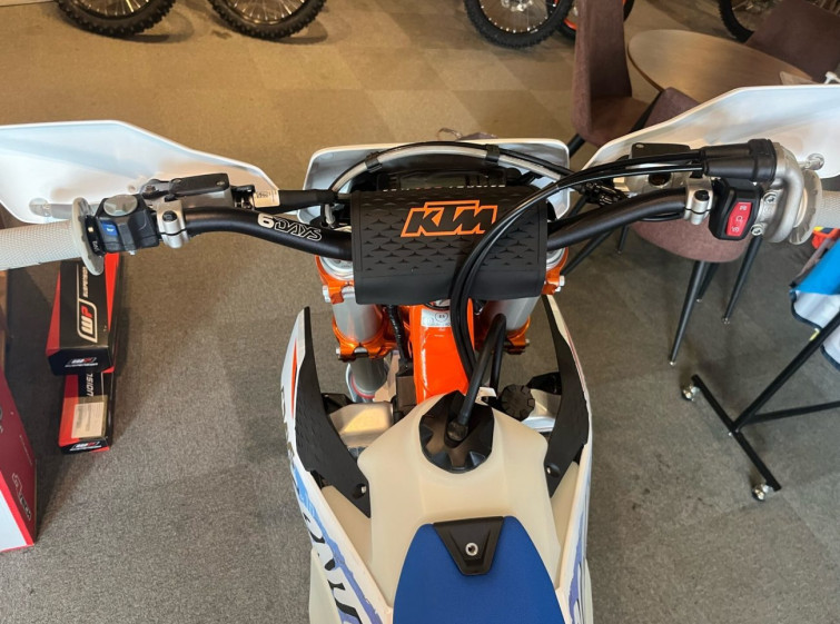 Мотоцикл KTM 250EXC-F6DAYS