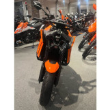 Мотоцикл KTM 1290 SUPERDUKE R