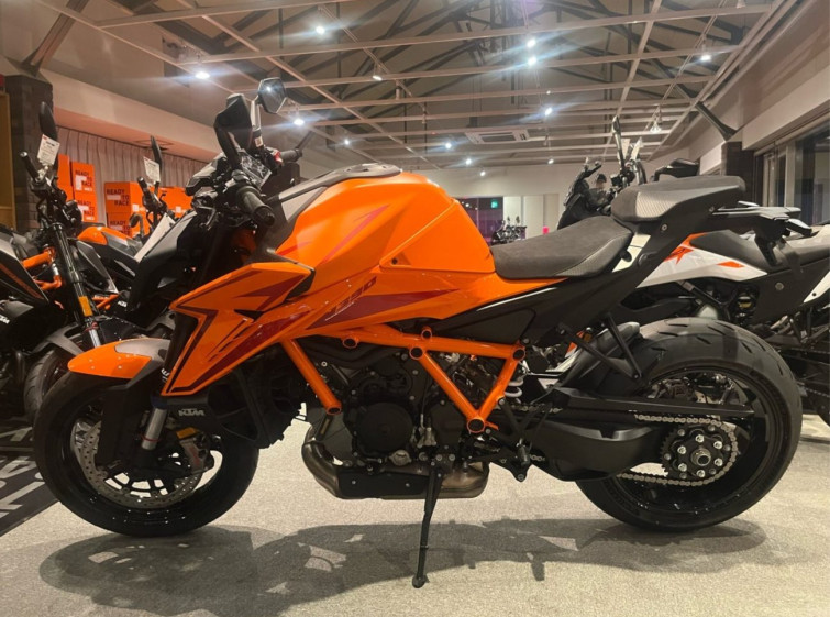 Мотоцикл KTM 1290 SUPERDUKE R