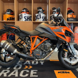 Мотоцикл KTM 1290 S-DUKE GT з пробігом 1 km
