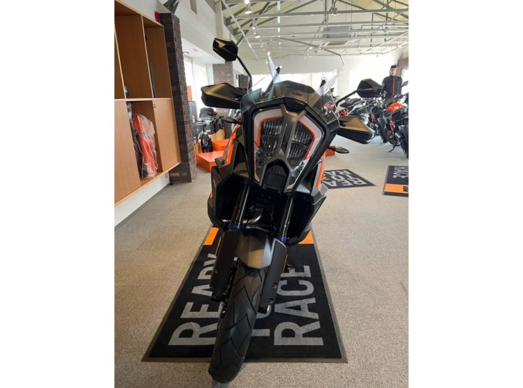 Мотоцикл KTM 1190 ADVENTURE з пробігом 2 km