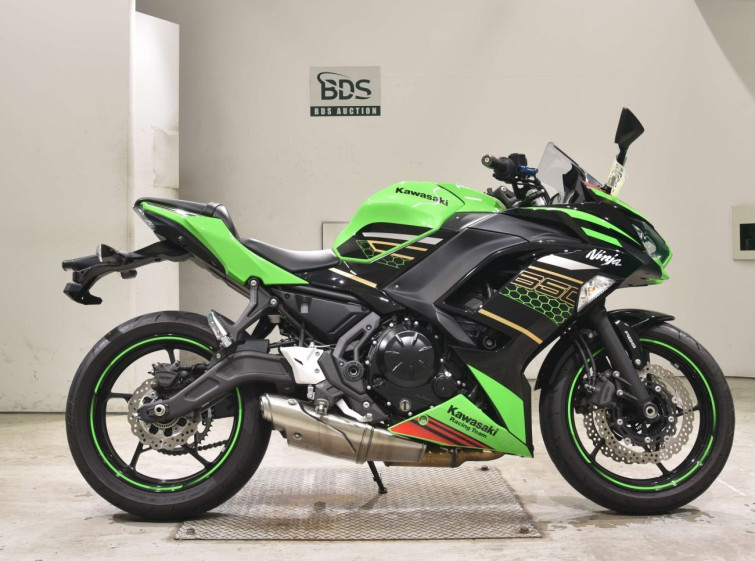 Мотоцикл Kawasaki NINJA650A с пробегом 8861 km
