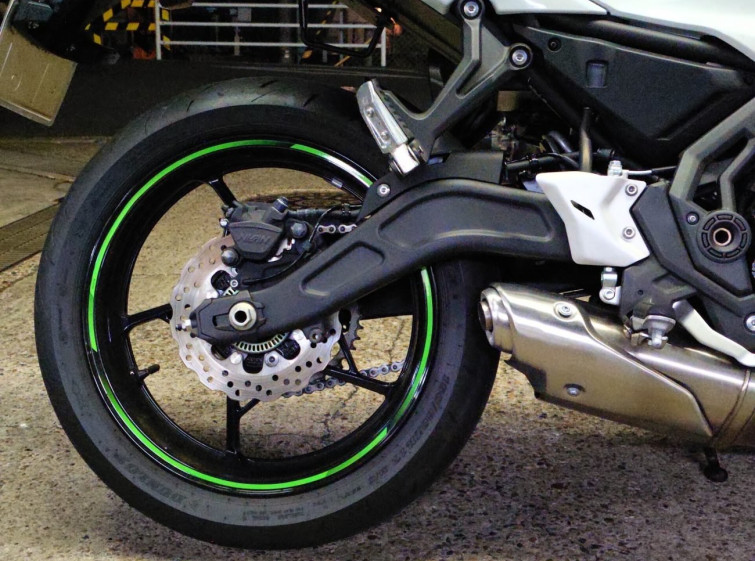 Мотоцикл Kawasaki NINJA650A з пробігом 5924 km