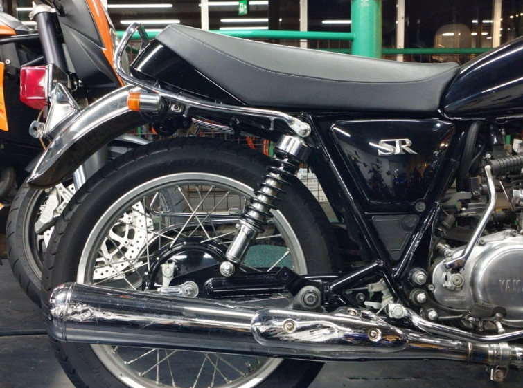 Мотоцикл Yamaha SR400 с пробегом 7755 km