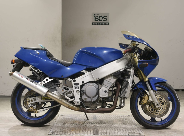 Мотоцикл Kawasaki ZXR400 с пробегом 32323 km