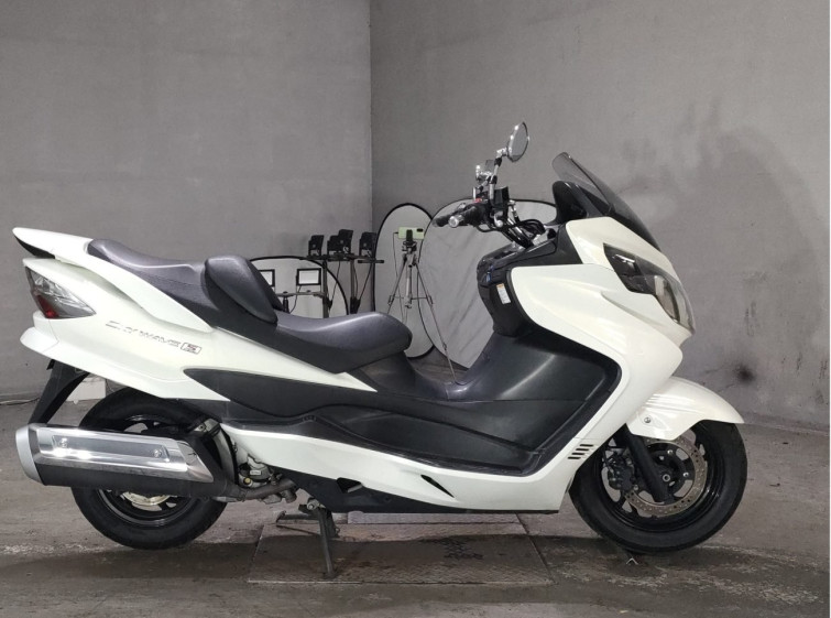 Мотоцикл Suzuki SKYWAVE 250S с пробегом 67254 km