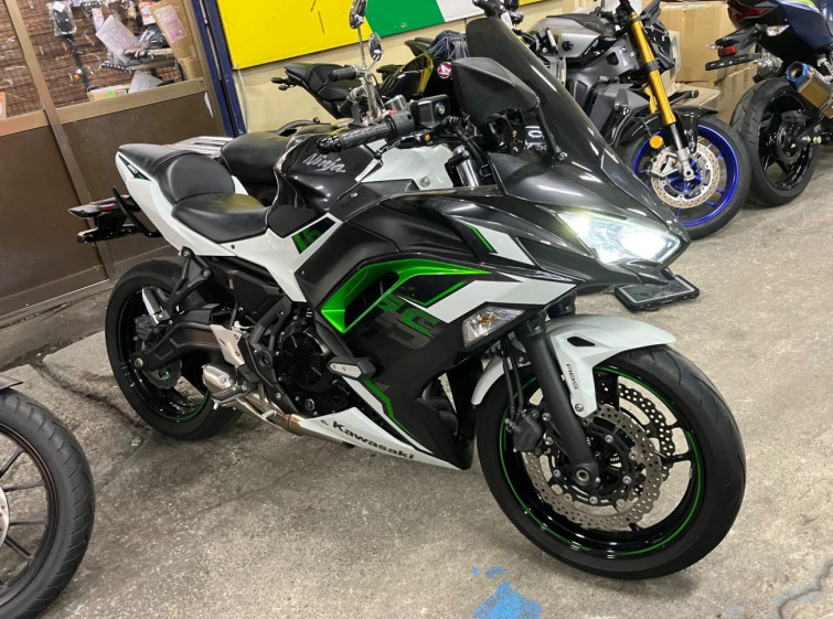 Мотоцикл Kawasaki NINJA650A з пробігом 11659 km