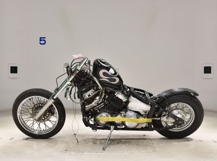 Мотоцикл Yamaha DRAGSTAR XVS400