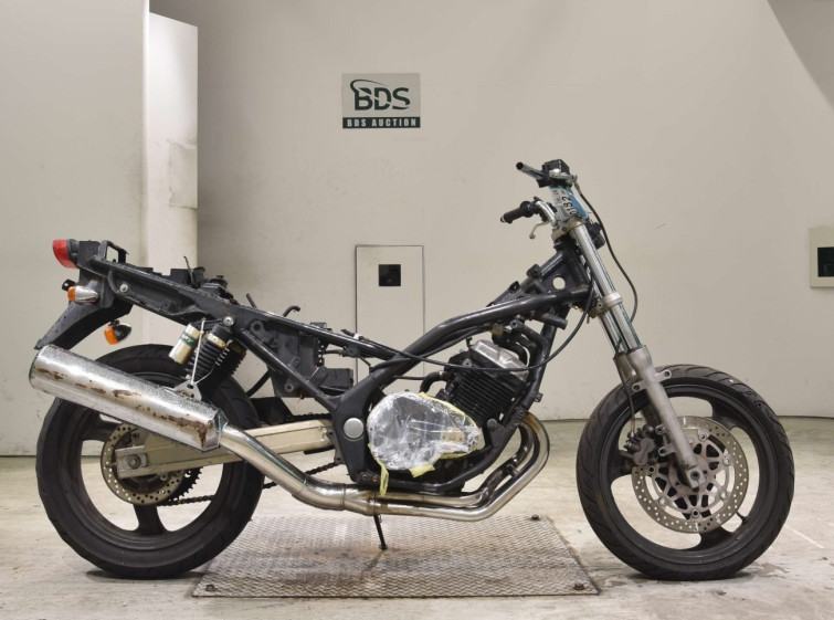 Мотоцикл Suzuki GSX250FX
