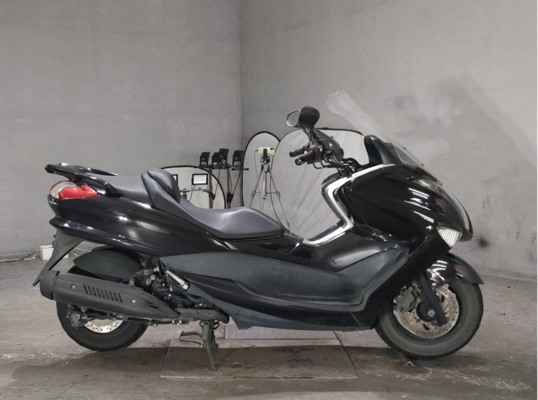 Мотоцикл Yamaha MAJESTY 250 с пробегом 90656 km