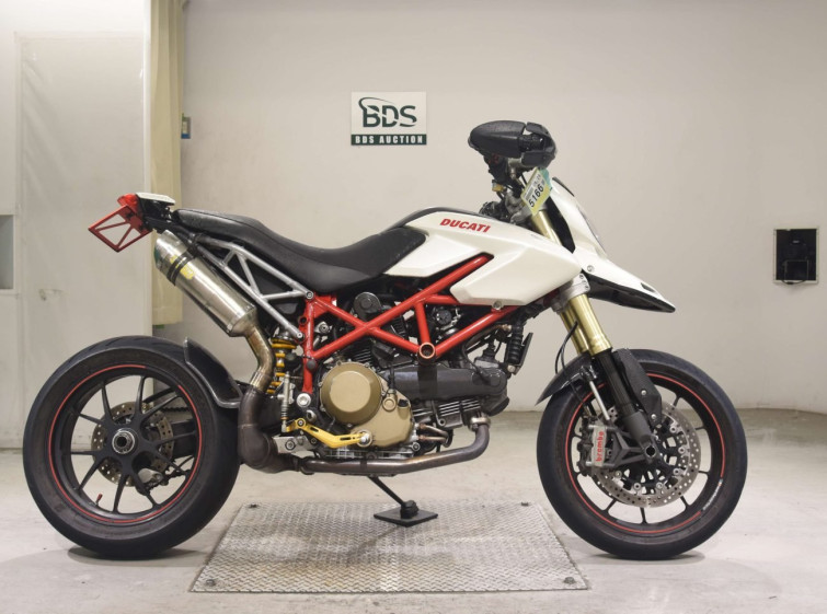 Мотоцикл Ducati HYPERMOTARD 1100 S з пробігом 24561 km