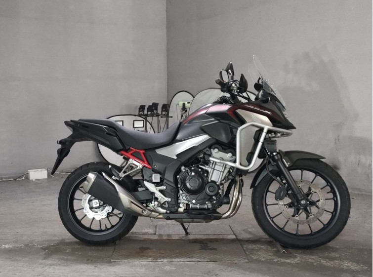 Мотоцикл Honda 400X с пробегом 3918 km