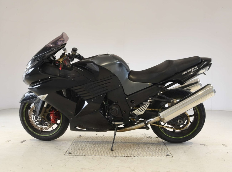 Мотоцикл Kawasaki ZZ-R1400 з пробігом 82463 km