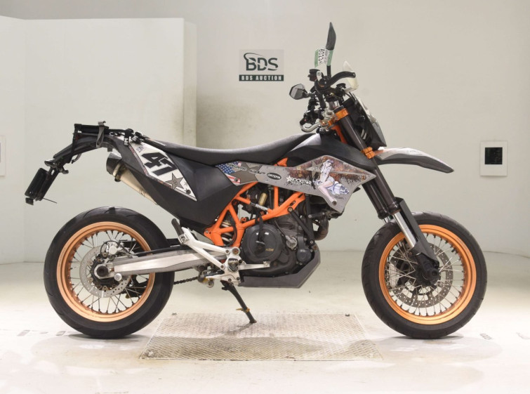 Мотоцикл KTM 690 SMC R с пробегом 35068 km