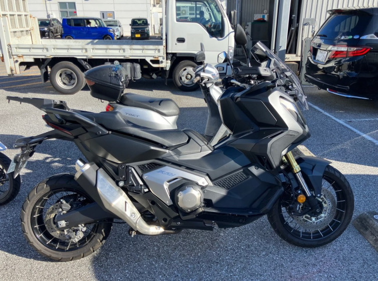 Мотоцикл Honda X-ADV750 с пробегом 3180 km