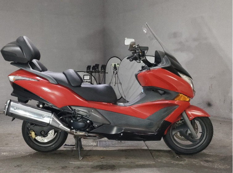 Мотоцикл Honda SILVERWING400 с пробегом 25872 km
