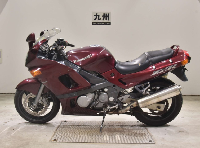Мотоцикл Kawasaki ZZ-R400 з пробігом 36531 km