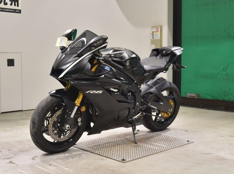 Мотоцикл Yamaha YZF-R6 з пробігом 67349 km