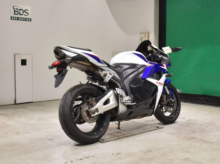 Мотоцикл Honda CBR600RR з пробігом 43170 km