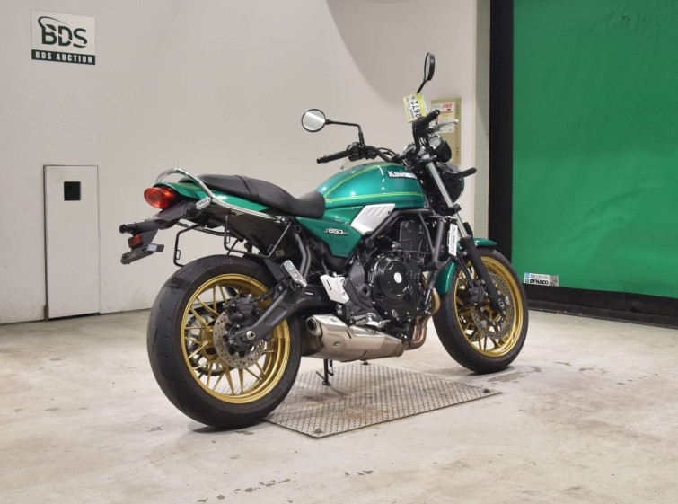 Мотоцикл Kawasaki Z650RS с пробегом 9473 km