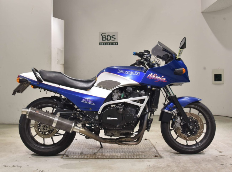 Мотоцикл Kawasaki GPZ900R з пробігом 52966 km
