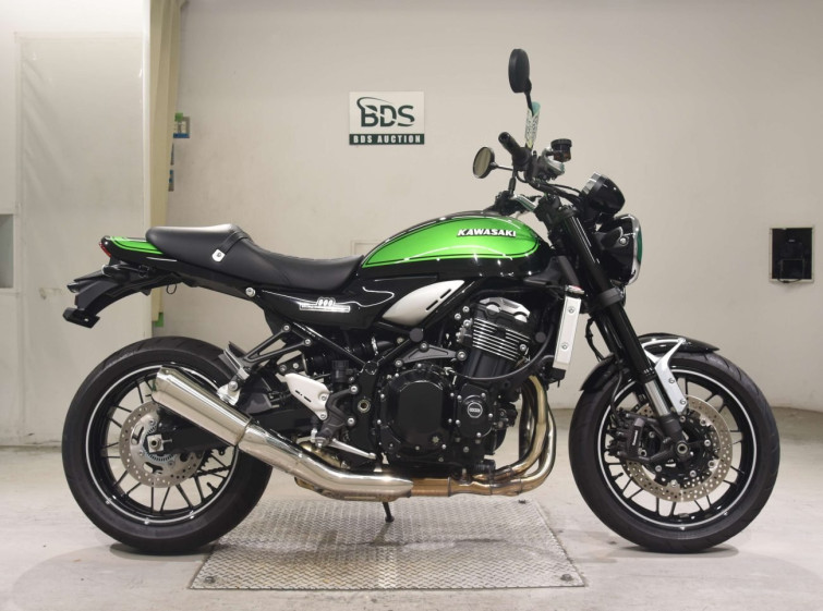 Мотоцикл Kawasaki Z900RS з пробігом 10130 km