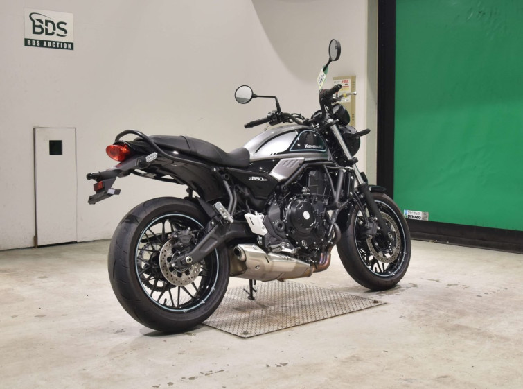 Мотоцикл Kawasaki Z650RS с пробегом 10403 km