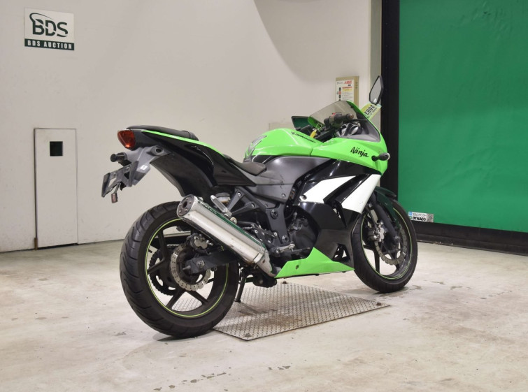 Мотоцикл Kawasaki NINJA250R с пробегом 70396 km