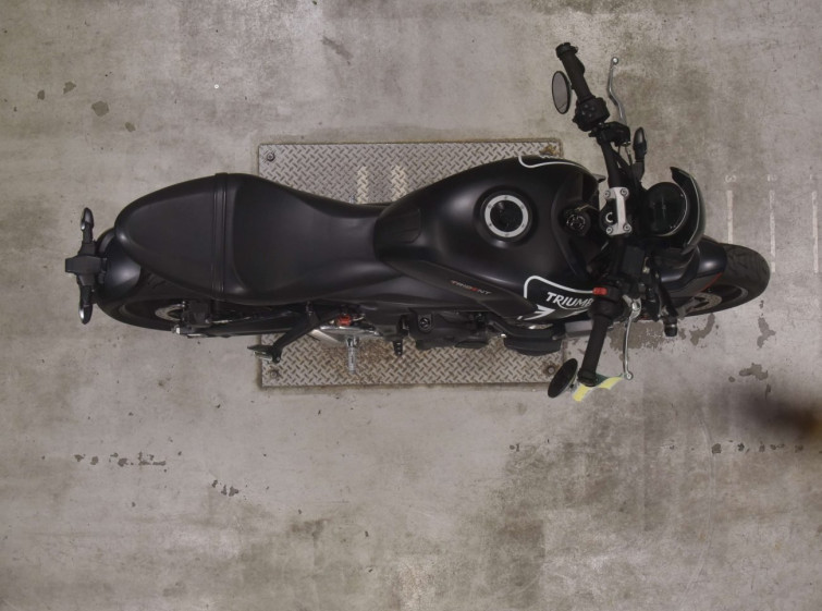 Мотоцикл Triumph TRIDENT660 с пробегом 20559 km