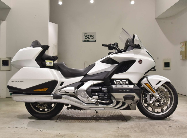 Мотоцикл Honda GL1800 TOUR D з пробігом 34397 km