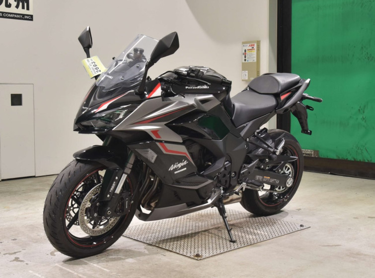 Мотоцикл Kawasaki ninja 1000 sx з пробігом 108 km