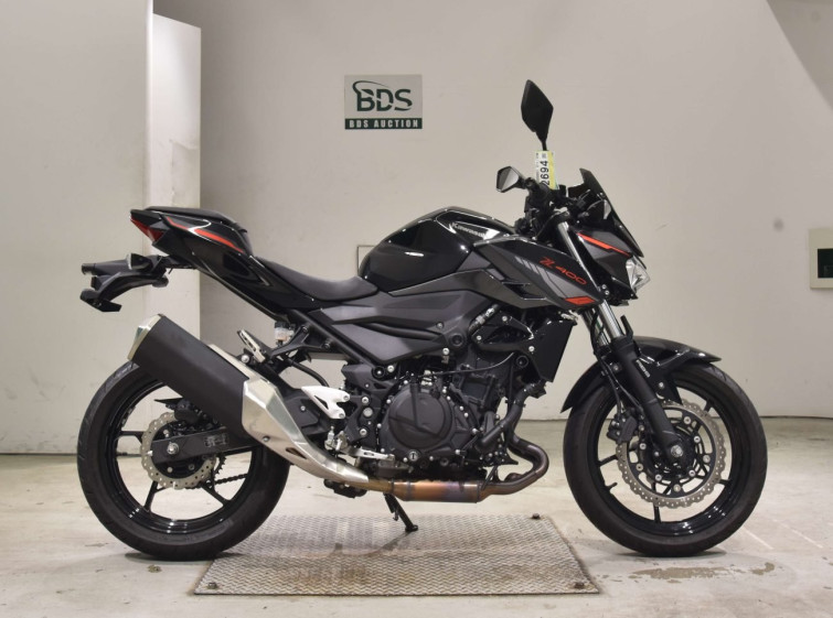 Мотоцикл Kawasaki Z400 с пробегом 7297 km