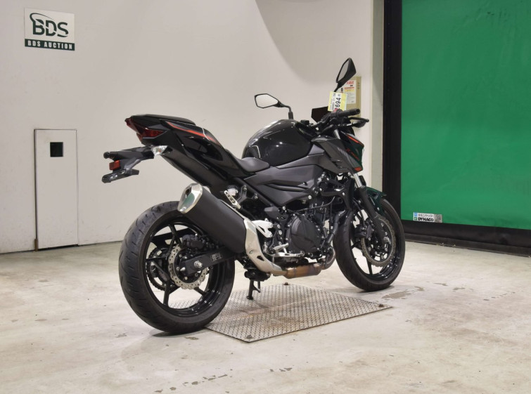Мотоцикл Kawasaki Z400 с пробегом 7297 km
