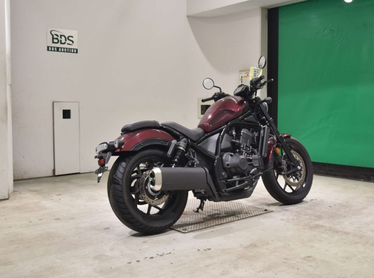 Мотоцикл Honda REBEL CMX1100DCT с пробегом 2248 km